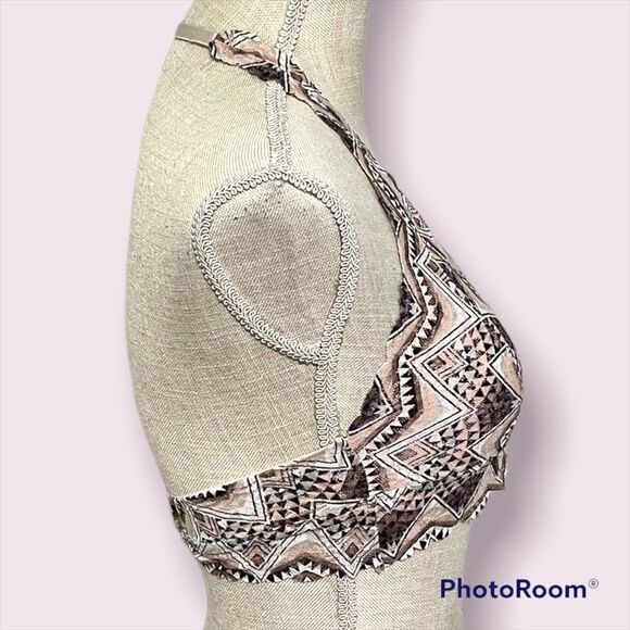 Victoria’s Secret Pink Aztec print Purple Lace Halter Bralette - Picture 3 of 6